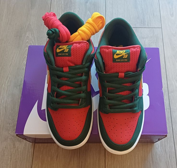 NIKE SB DUNK LOW PRO PRM -оригинални мъжки маратонки
Нови,с кутията +