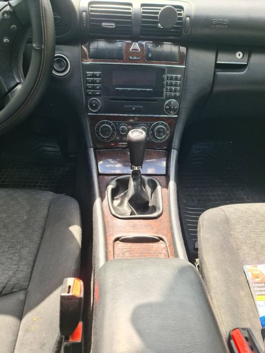 Mercedes Benz clasa C în perfecta stare de funcționare