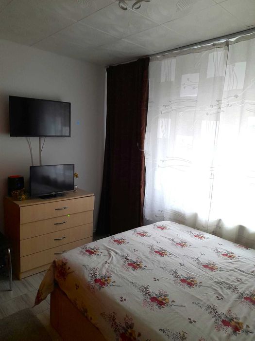 Vand apartament 4 camere, Zona Penny 2