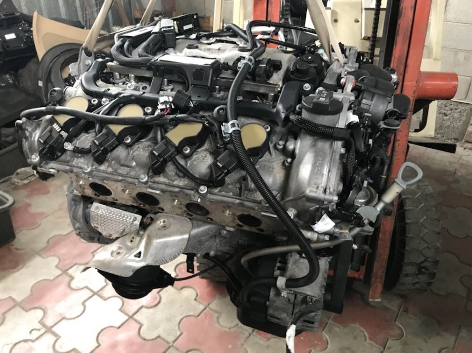 Двигатель на Мерседес