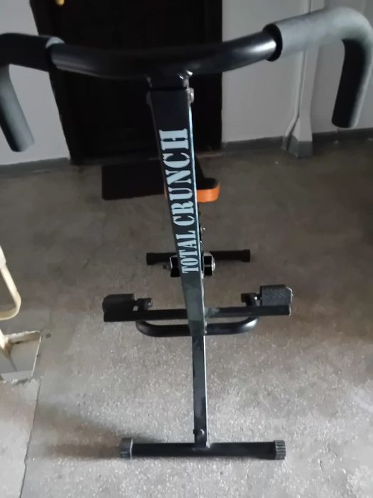 Aparat de fitness multifunctional