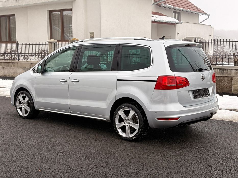 vw. Sharan 2012 automata, 5 locuri, 242000 km, dsg. 170 cp.