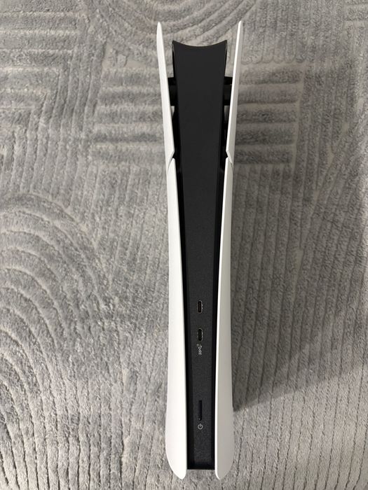 Consola Sony PlayStation 5 Digital Edition, 825GB SSD, C-Chassis