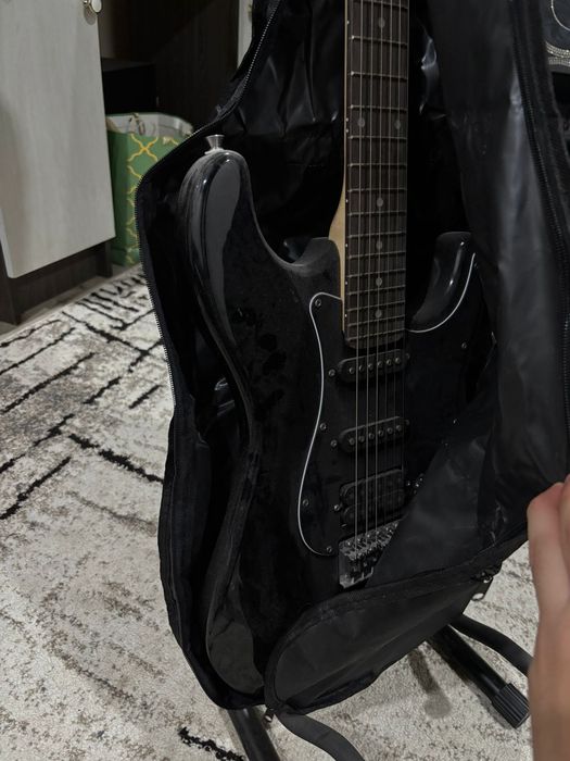 Продам электрогитару LS-300PACK