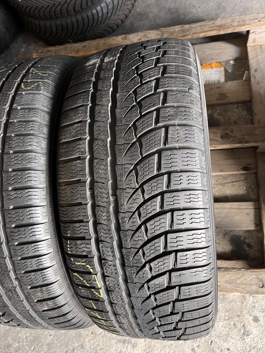 2 anvelope iarna 225/50/17 , Nokian , RunFlat , 6 mm