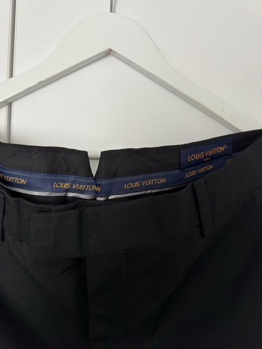 Costum Louis Vuitton Calitate Premium, pe stoc