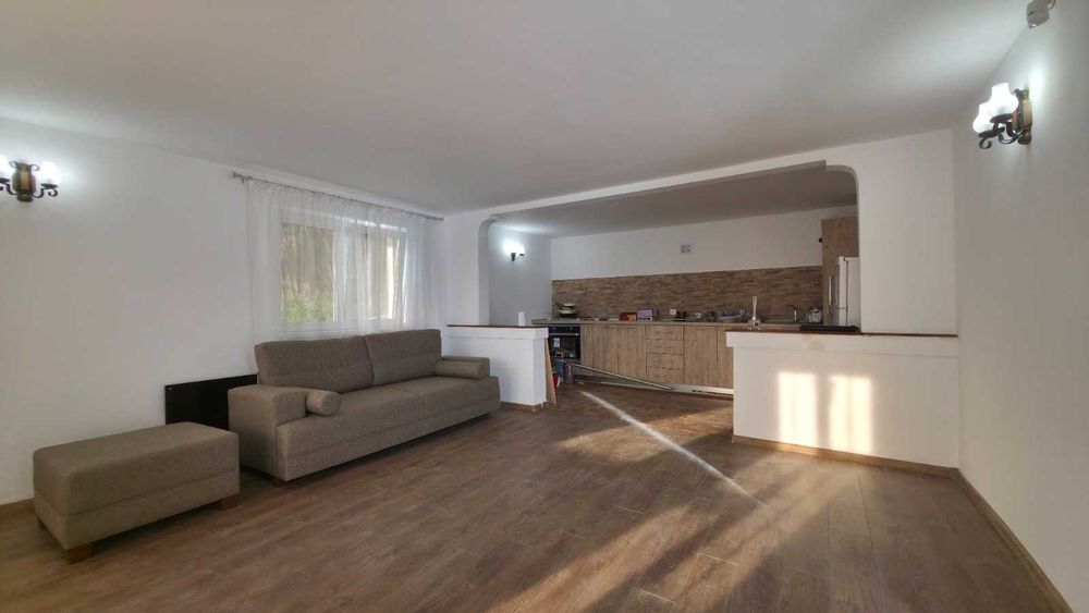 Casa de vacanta/locuinta permanenta direct proprietar linga Pucioasa