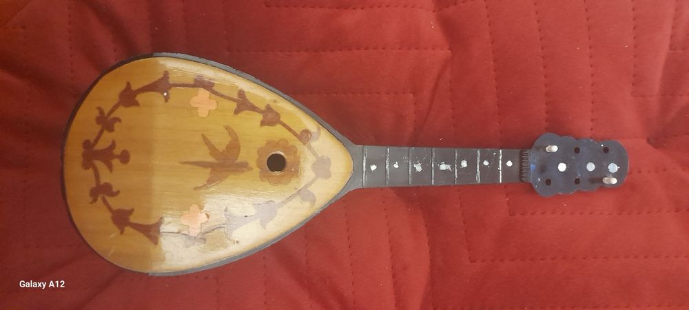 Cinci cutii muzicale deosebite