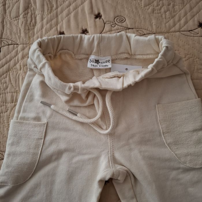 Чисто нови панталони за момче