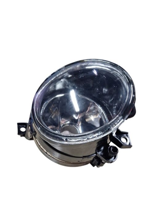 Противотуманки Фольксваген Поло правый и левый