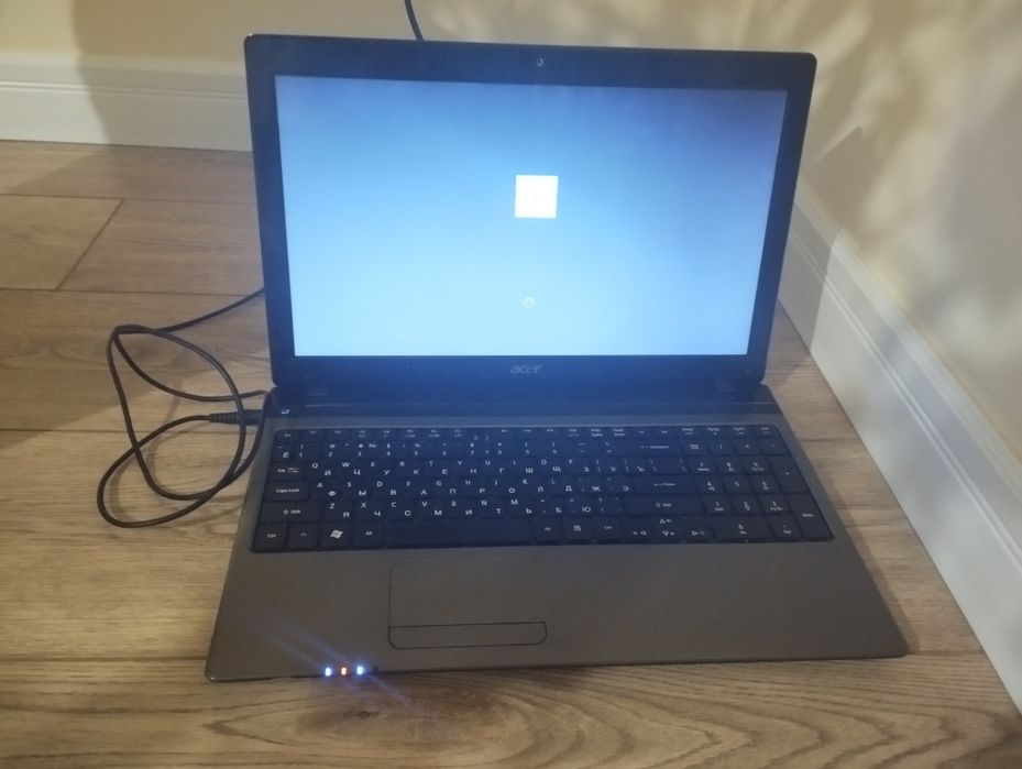 Продаеться ноутбук Acer