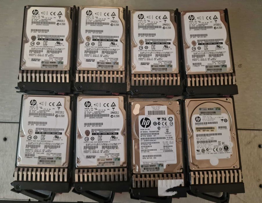 Hard Disk HP SCSI 300GB SAS 2.5" 10K RPM + caddy HP
