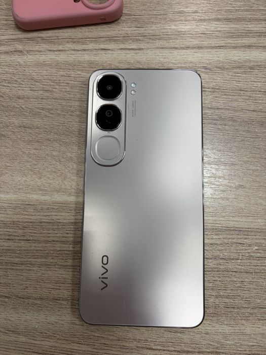 Vivo V40 Lite 256гб. новый