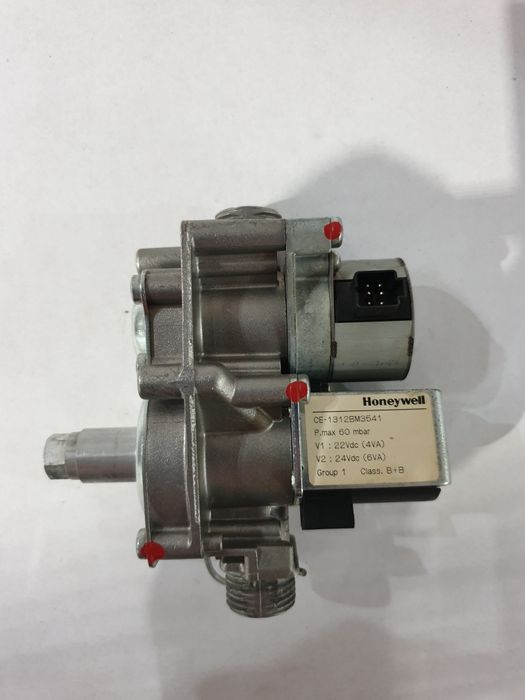 Vana de gaz HoneyWell WK8525MR 1501 Centrală Termică Protherm Lynx