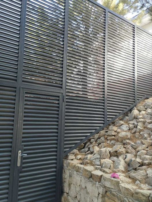 Жалюзи-заборы: стиль, который защищает!