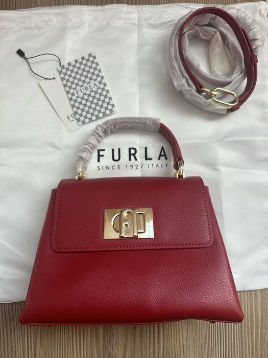 Дамска чанта Furla 1927 в червен цвят
