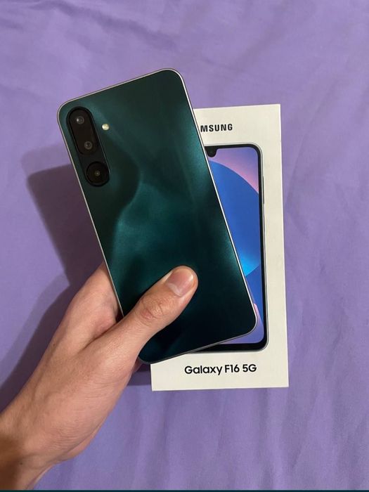 Samsung Galaxy F 16 5G - 2025
Xotira: 6/128
Xolati ideal 
Karobka Doc