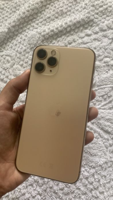 Iphone 11 pro сатылады срочно