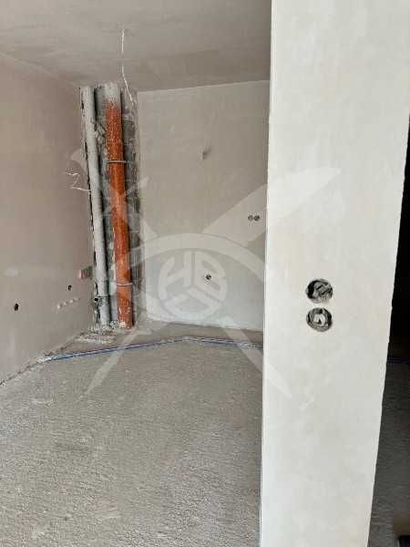 Продава се Двустаен апартамент в Пловдив, Кършияка - 80 кв.м за 2000 €/кв.м - Снимка #3