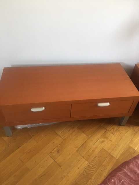 тумба под телевизор  с полкой