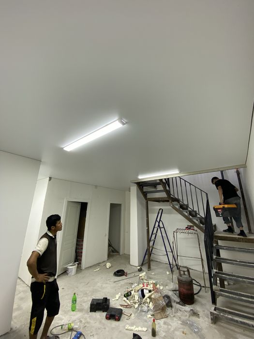 Натяжные потолки