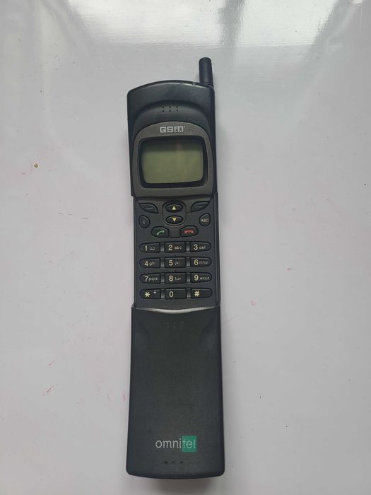Nokia 8110 (Banană)