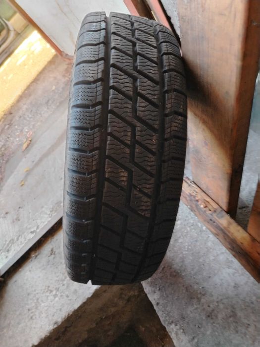 Зимни Гуми за бус 15 Цола 4бр.