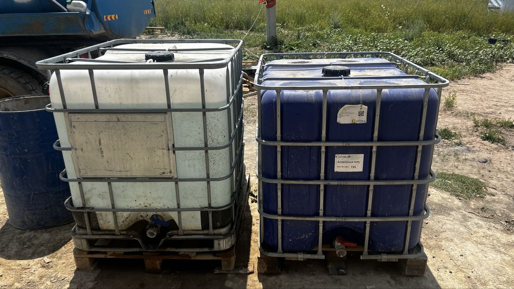 Емкость 1000 литорв