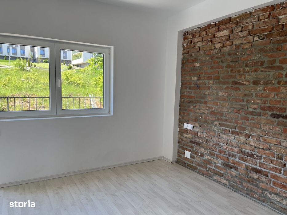 SUPER OFERTA : Casa de vanzare P+1+M Gilau Vest