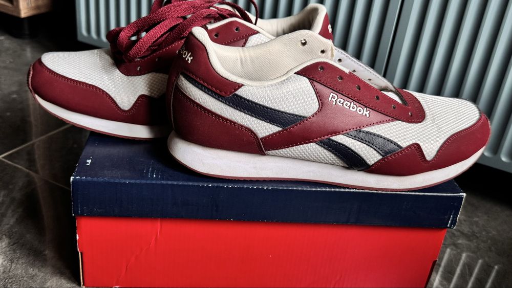 Reebok кроссовки ночти новые