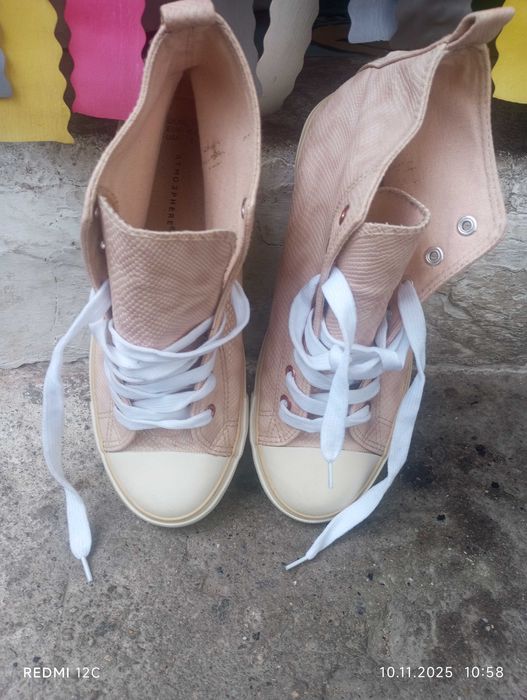 Дамски кецове Atmosphere 40-41 номер.