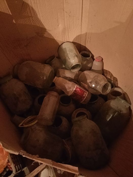 Продам все банки за 1000 тенге