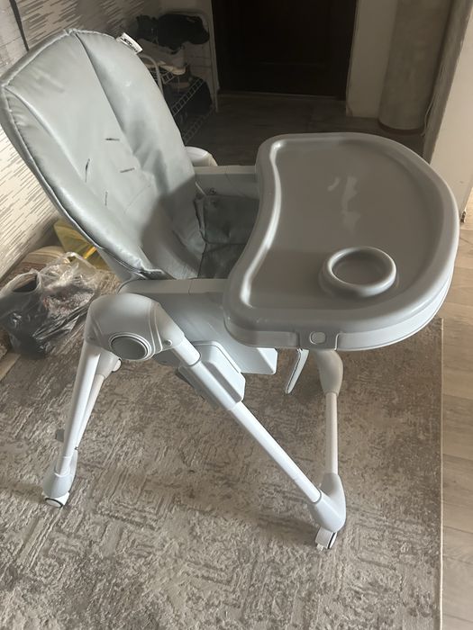 Продам детский стульчик для кормления