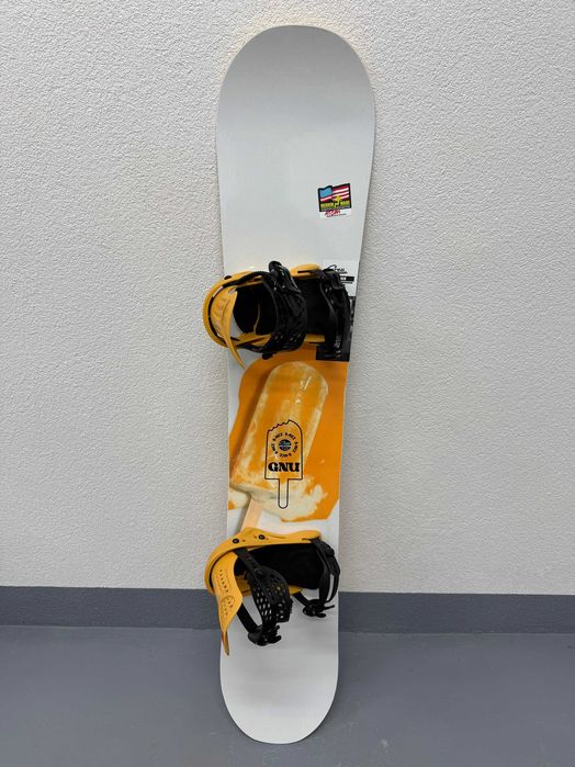 placa snowboard noua gnu b-nice L145cm