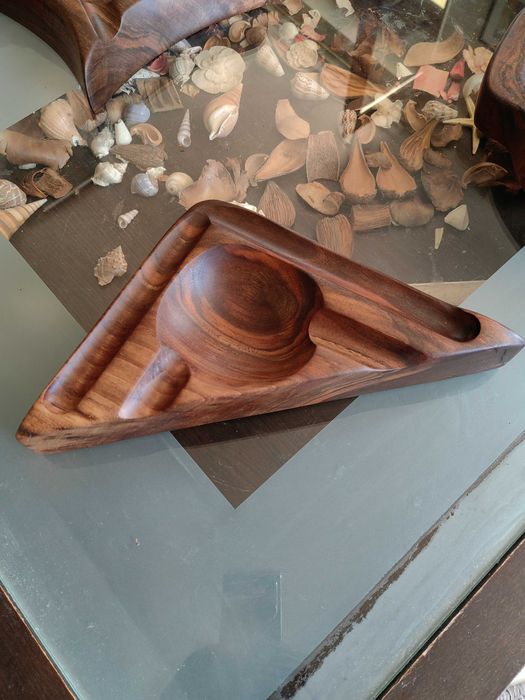 Пепелник за пури