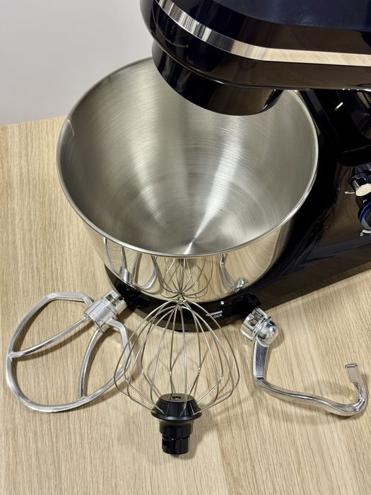 Mixer NOU Zilan Tornado cu bol de 4,5l si putete 1000W