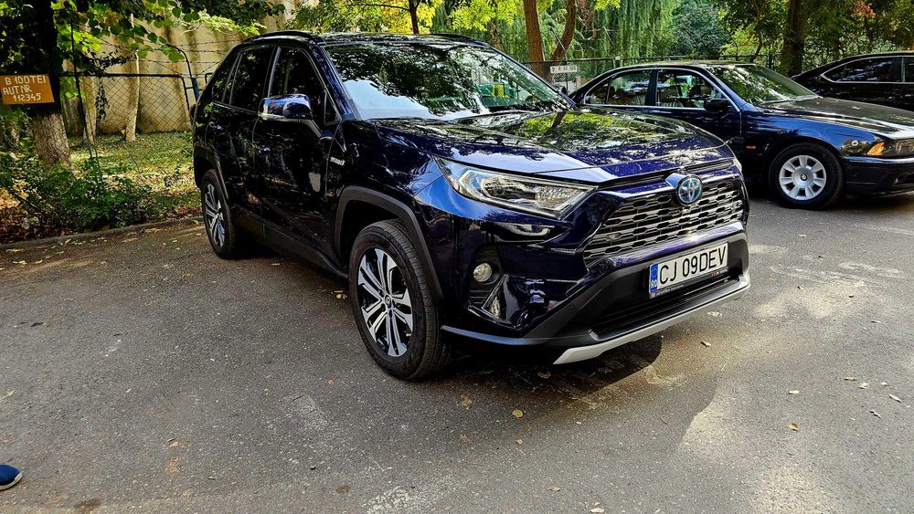 TOYOTA RAV4 2020 — imagine 2