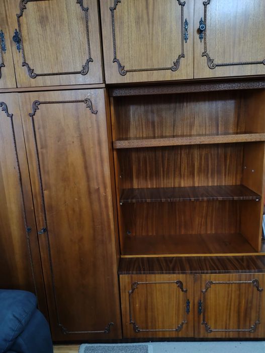 Mobila sufragerie solida anii ‘80