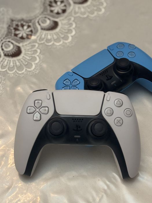 Пс5 1тб 20 игры почти новая