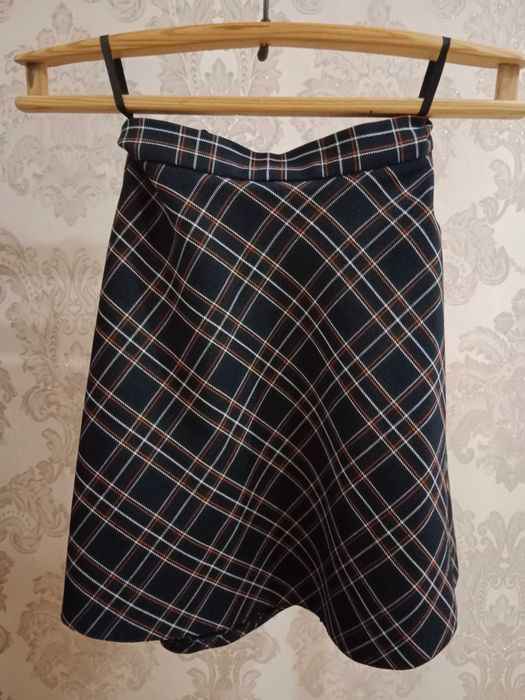 Продам школьную форму