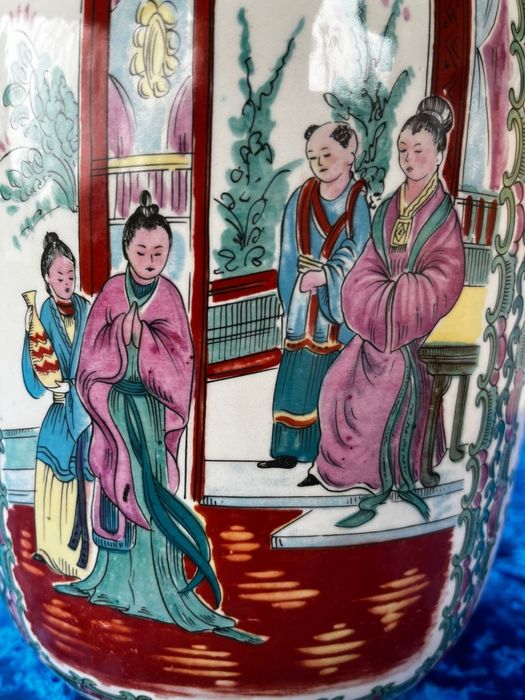 Прекрасна китайски ваза