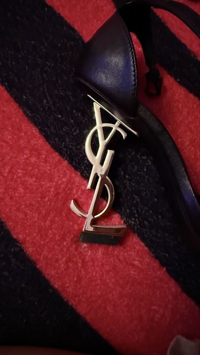 tocuri YSL marimea 35