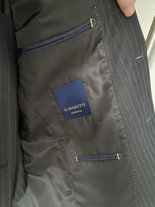 Продаи костюм тройка