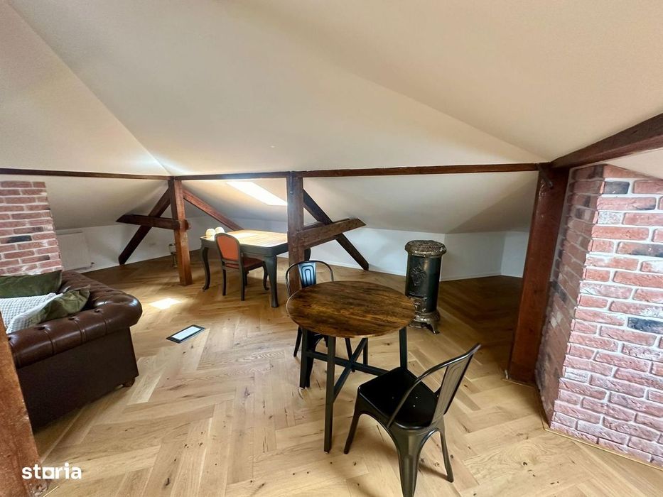 Apartament 3 camere / Mansarda cartier Aviatorilor