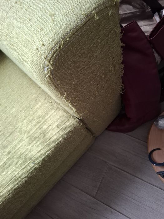 Два разтегателни дивана - тройка и двойка