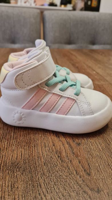 Запазени маратонки  Adidas