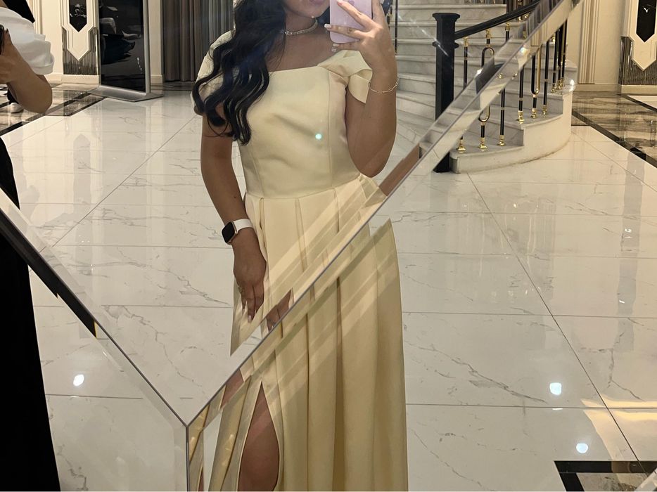 Продаю выпускное платье