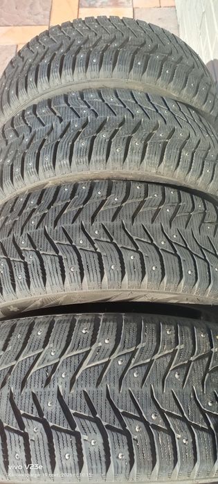 Зимние шины 225/55 R18