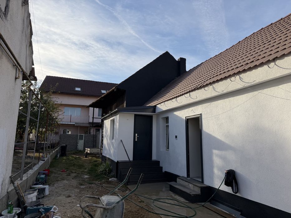 Casă complet renovată |Strada Bunloc, Săcele | 85 mp | Teren 255 mp | Beci 45 mp