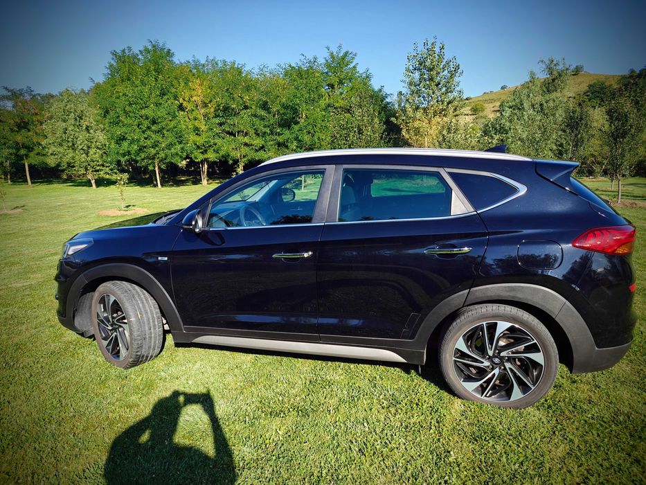 Hyundai Tucson Premium 2019 Facelift 2.0 CRDi Mild Hybrid 185CP 4x4 108000km Carte Service Persoana Fizica Audio Krell Portbagaj Electric Jante 19